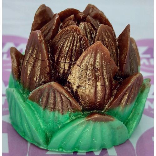 Mint Chocolate Chip Ice Cream Lotus Flower